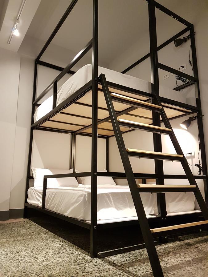World Inn 窩二樓小客棧民宿 Hualien Kültér fotó