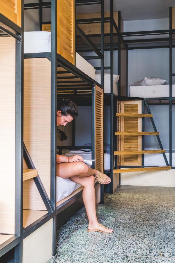 World Inn 窩二樓小客棧民宿 Hualien Kültér fotó
